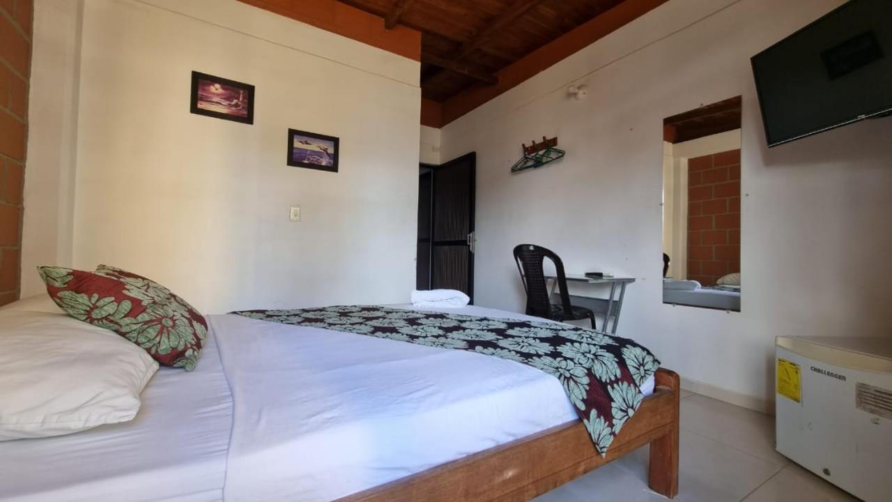 Hotel Bahia Yubarta Баия-Солано Экстерьер фото