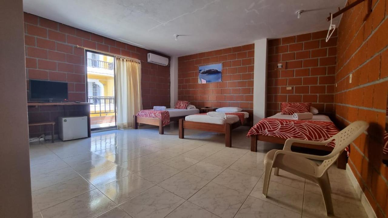 Hotel Bahia Yubarta Баия-Солано Экстерьер фото
