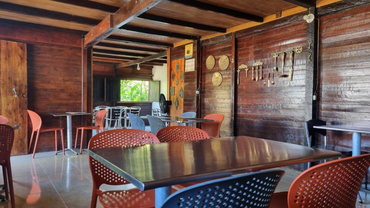 Hotel Bahia Yubarta Баия-Солано Экстерьер фото